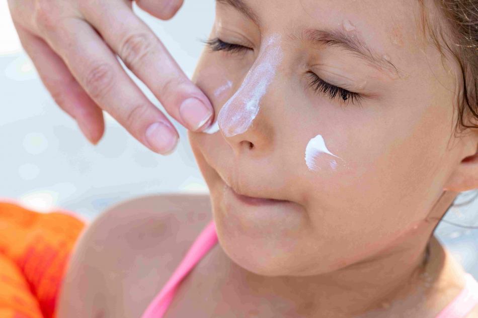 Gare aux idées reçues sur le bronzage