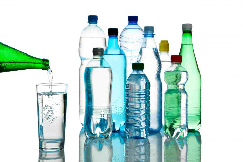 Le verre moins sain que le plastique ?